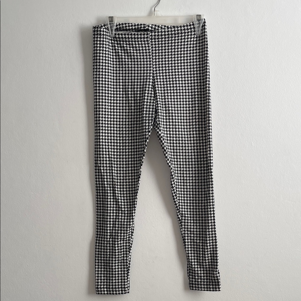 Old Navy Black and White Houndstooth Leggings